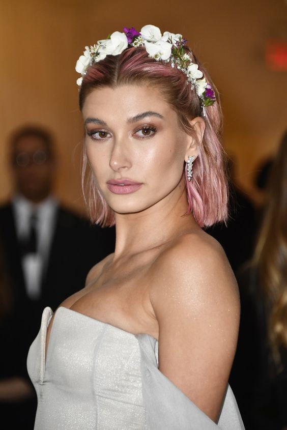 Top10: frizura ötletek Hailey Baldwin-tól -  -  - frizura, hailey baldwin, haj, hajápolás, ötletek, tippek, 