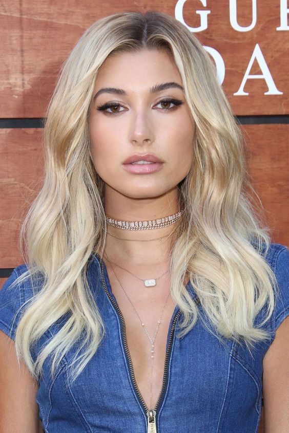 Top10: frizura ötletek Hailey Baldwin-tól -  -  - frizura, hailey baldwin, haj, hajápolás, ötletek, tippek, 