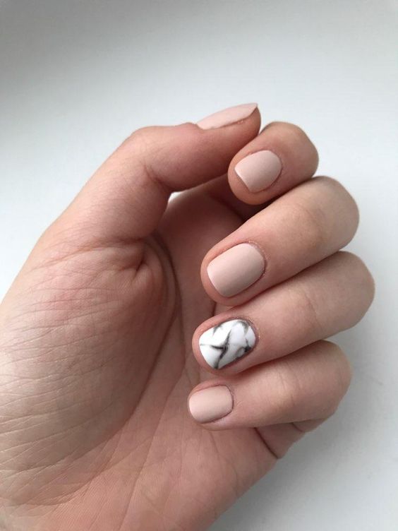 Top10: elragadó kifinomult stílusú manikűr ötletek a nyár végére -  -  - köröm, manikűr, minimál, nyár, stílus, 