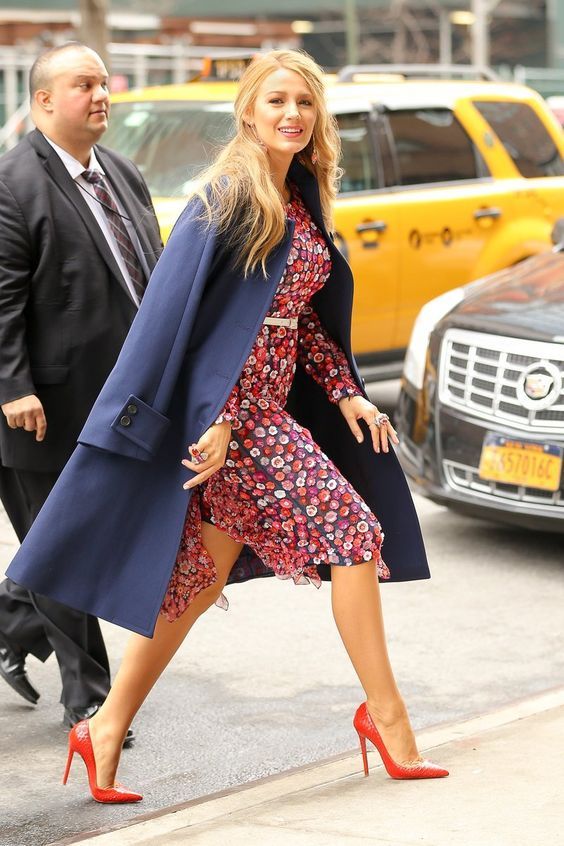 Stílusiskola: outfit ötletek Blake Lively-tól -  -  - blake lively, divat, filmek, gossip girl, outfit, stílus, színésznő, születésnap, 