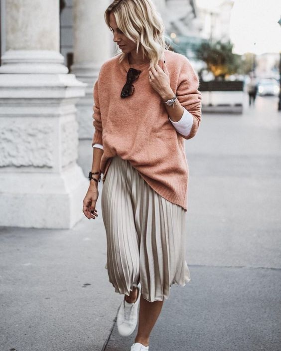 Stílusiskola: outfitek, melyekkel észrevétlenül átsétálhatsz a nyárból az őszbe -  -  - divat, nyár, outfit, ősz, ötletek, tippek, 