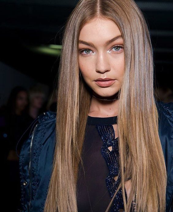Top10: frizura ötletek Gigi Hadid-tól -  -  - frizura, gigi hadid, haj, modell, ötletek, tippek, 