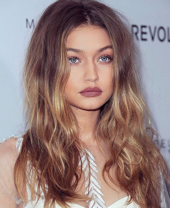 Top10: frizura ötletek Gigi Hadid-tól -  -  - frizura, gigi hadid, haj, modell, ötletek, tippek, 