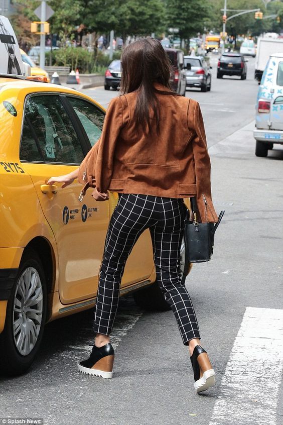 Stílusiskola: őszi kedvencünk a kockás nadrág -  -  - divat, kockás, kockás nadrág, stílus, 