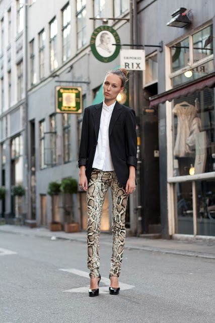 Stílusiskola: az ősz kedvence a kígyóbőr minta -  -  - állatminta, divat, kígyó, outfit, ősz, stílus, 