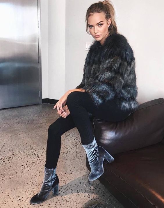 Stílusiskola: outfit ötletek Josephine Skriver-től -  -  - divat, josephine skriver, outfit, ötletek, stílus, tippek, victoria%27s secret, 