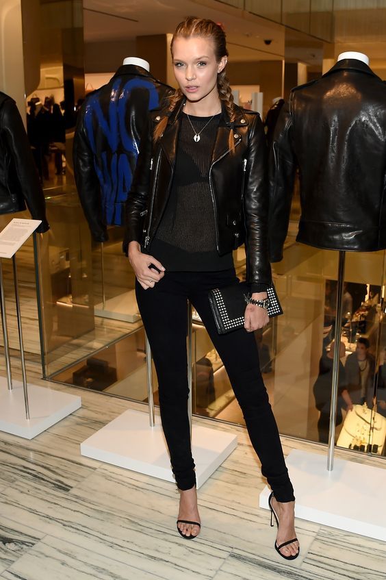 Stílusiskola: outfit ötletek Josephine Skriver-től -  -  - divat, josephine skriver, outfit, ötletek, stílus, tippek, victoria%27s secret, 