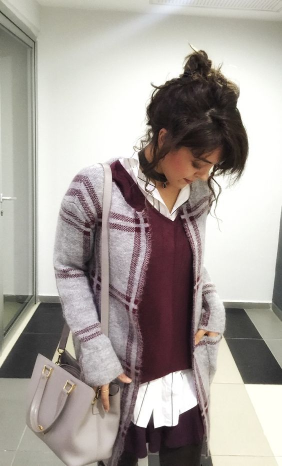 Stílusiskola: így viseld a bordó színt az őszi szezonban -  -  - bordó, bordó szín, divat, outfit, stílus, 