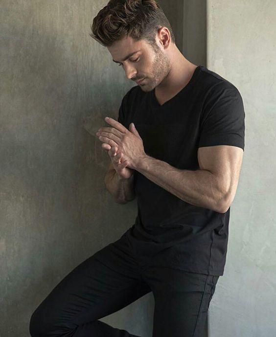 10 kép, ami bizonyítja, hogy Zac Efron tinisztárból igazi szexi pasi lett -  -  - pasi, szexi, színész, születésnap, zac efron, 