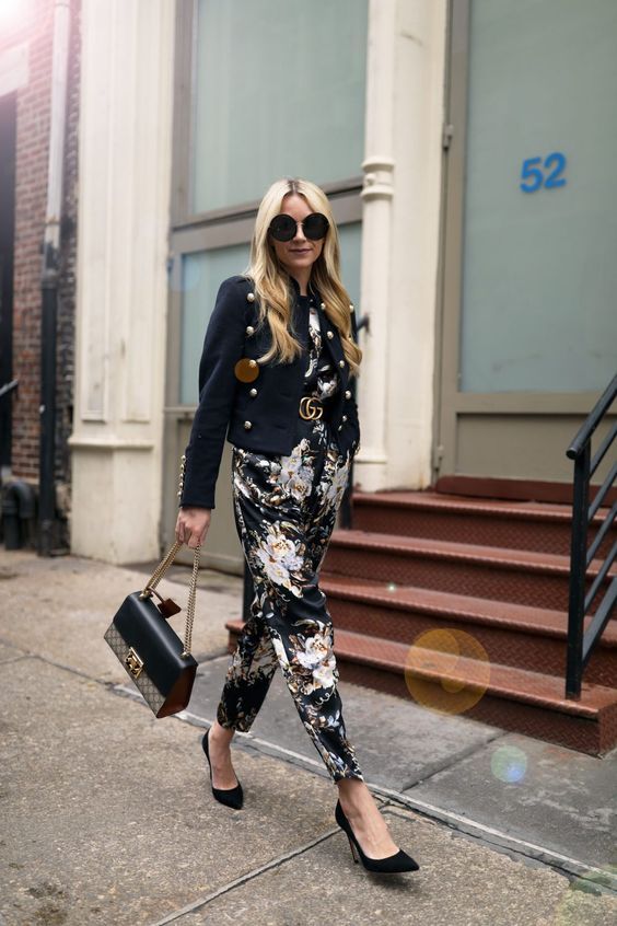 Stílusiskola: így viselj ősszel virágmintás darabokat -  -  - divat, stílus, virág, virágminta, 