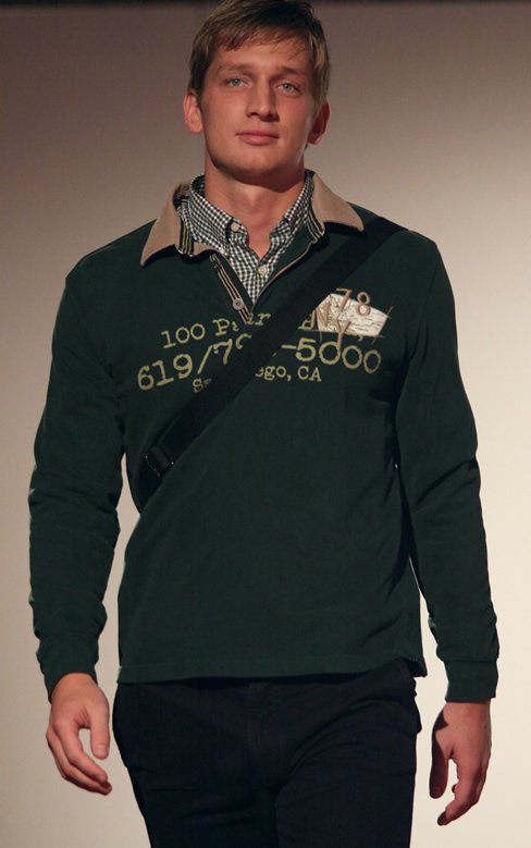 Bugatti üzlet nyílt a Rózsakert Bevásárlóközpontban - Divathírek -  - 2010, Bugatti, ősz és tél, Rózsakert Bevásárlóközpont, 