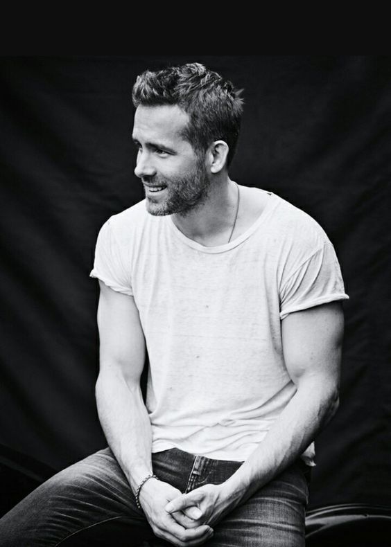 A születésnapos Ryan Reynolds Hollywood egyik legszexibb férfija -  -  - pasi, ryan reynolds, szexi, színész, születésnap, 