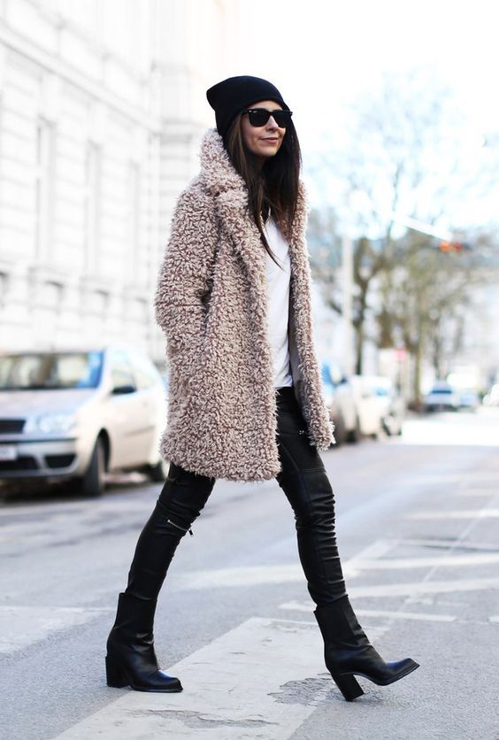 Stílusiskola: így viselj idén ősszel teddy coat-okat -  -  - divat, divat 2018 ősz, outfit, stílus, teddy coat, 