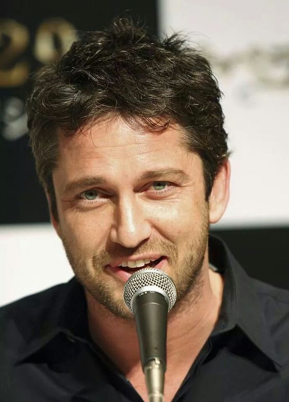 10 kép Gerard Butler-ről, ami feldobja a hétfő reggelt -  -  - gerard butler, színész, születésnap, 