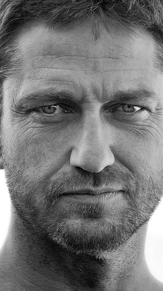 10 kép Gerard Butler-ről, ami feldobja a hétfő reggelt -  -  - gerard butler, színész, születésnap, 