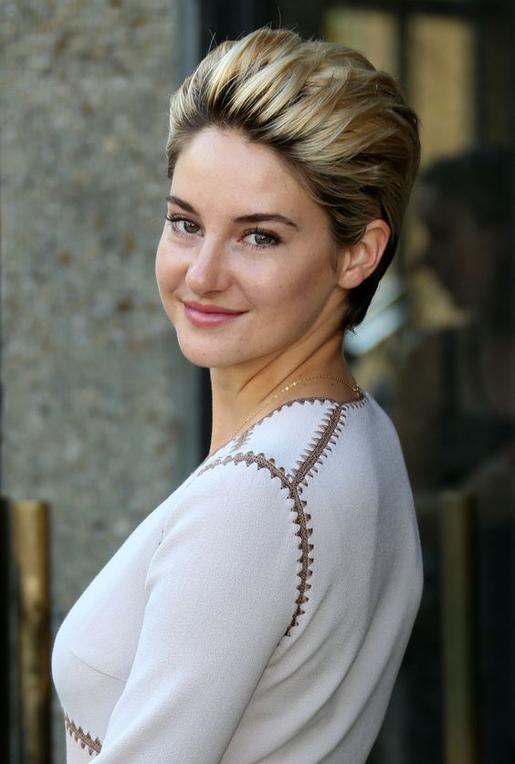 Top10: frizura ötletek Shailene Woodley-tól -  -  - frizura, haj, shailene woodley, színésznő, 