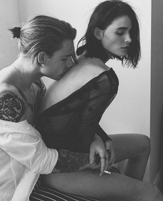 Így hulltak porba az érzéseik -  -  - eltávolodás, érzelmek, szerelem,