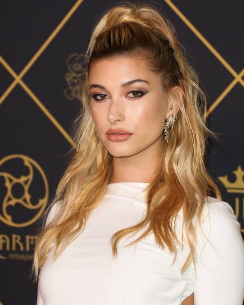 Top10: frizura ötletek Hailey Baldwin-tól -  -  - frizura, hailey baldwin, haj, modell, 