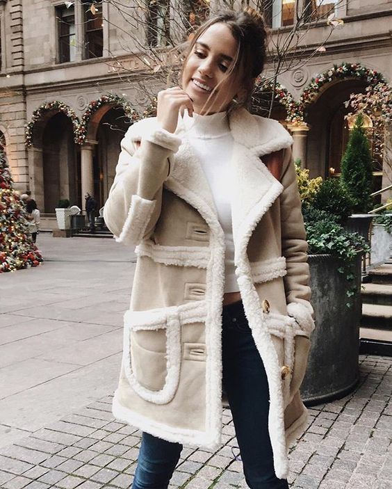 Stílusiskola: így viselj télen világos színeket -  -  - divat, outfit, tél, világos, 