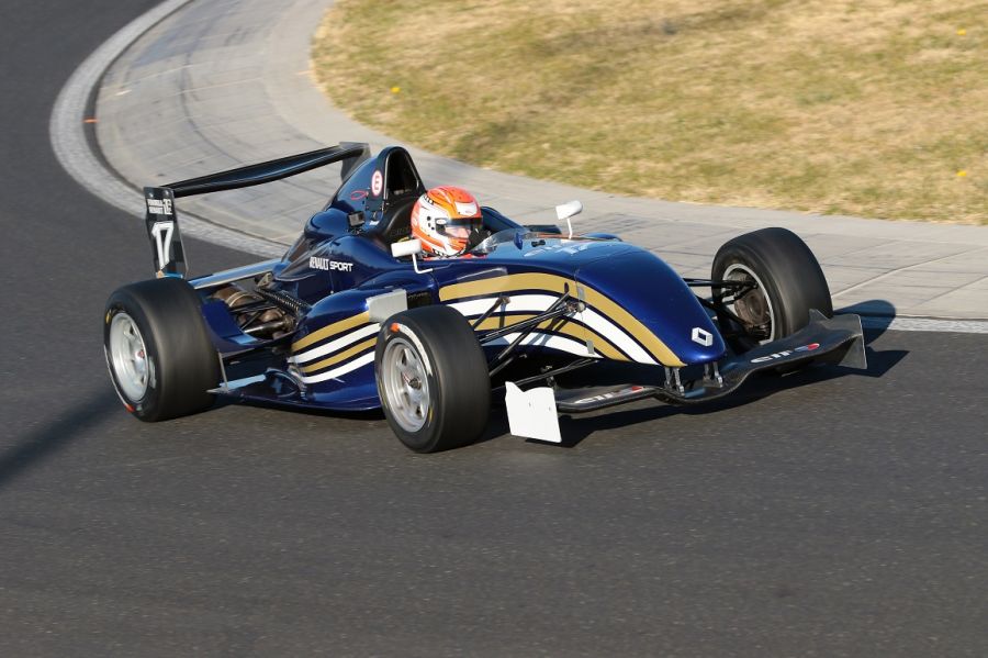 Novemberi körözés - Tesztnapot tartott a Gender Racing Team a Hungaroringen - Autó & Motor - MOBILITY - autó, gender, gender racing team, teszt, verseny, 