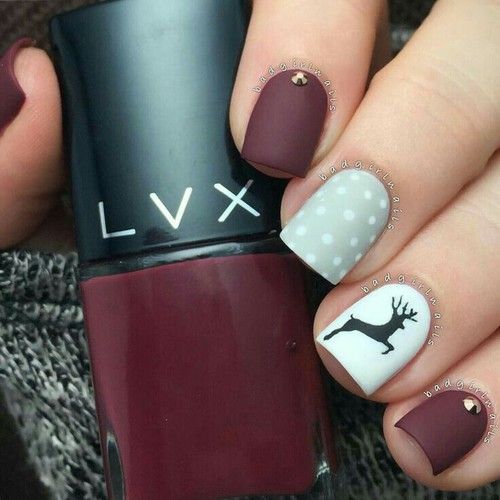 Top10: minimál karácsonyi manikűr ötletek az adventi szezonra -  -  - advent, karácsony, köröm, manikűr, minimál, ötletek, 