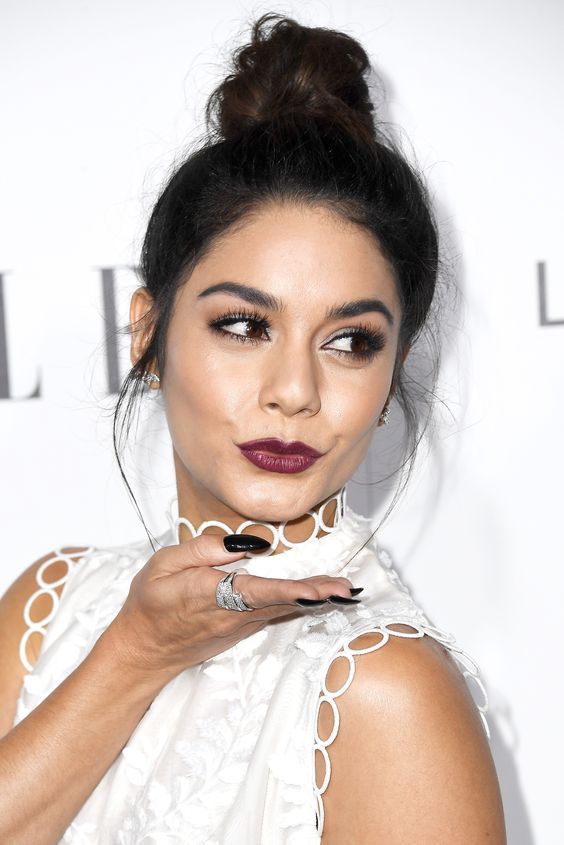 Top10: frizura ötletek Vanessa Hudgens-tól -  -  - frizura, haj, vanessa hudgens, 