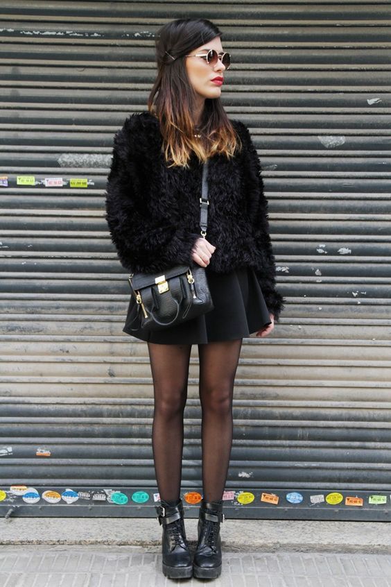 Stílusiskola: karácsonyi outfit ötletek szoknyával -  -  - divat, karácsony, outfit, stílus, szoknya, 