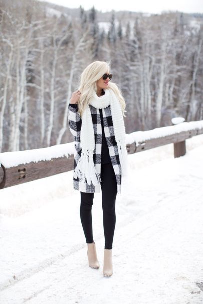 Stílusiskola: így viselj télen feketét és fehéret -  -  - divat, fehér, fekete, stílus, tél, 