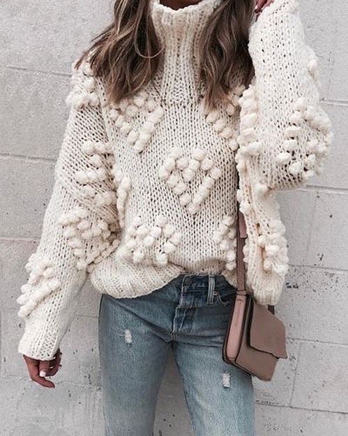 Stílusiskola: helyezd a hangsúlyt a pulcsidra -  -  - hangsúly, outfit, pulcsi, stílus, 