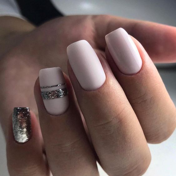 Top10: amikor a kevesebb több - kifinomult nude manikűr ötletek -  -  - köröm, manikűr, nude, visszafogott, 