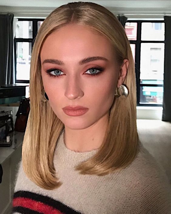 Top10: frizura ötletek Sophie Truner-től -  -  - frizura, hajápolás, ötletek, sophie turner, 