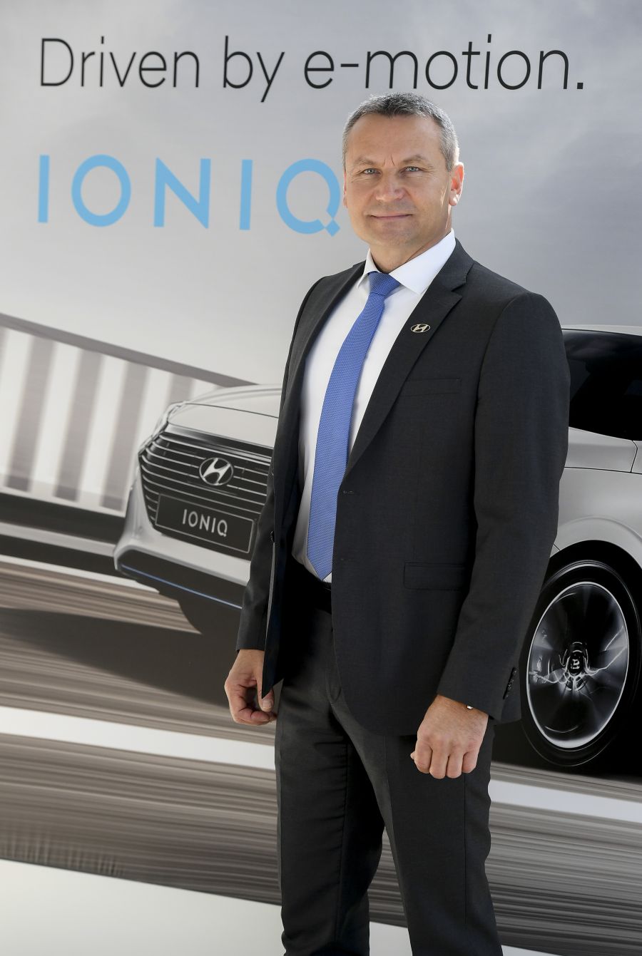 'A cél az, hogy a jövő autószalonja egy az ügyfelek számára kellemes és stresszmentes időtöltés legyen' - Autó & Motor - MOBILITY - autó, hatvan, hyundai, hyundai hatvan, képe tibor, prémium autóház, 