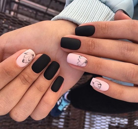 Top10: manikűr ötletek elegáns feketével -  -  - elegáns, fekete, köröm, manikűr, 