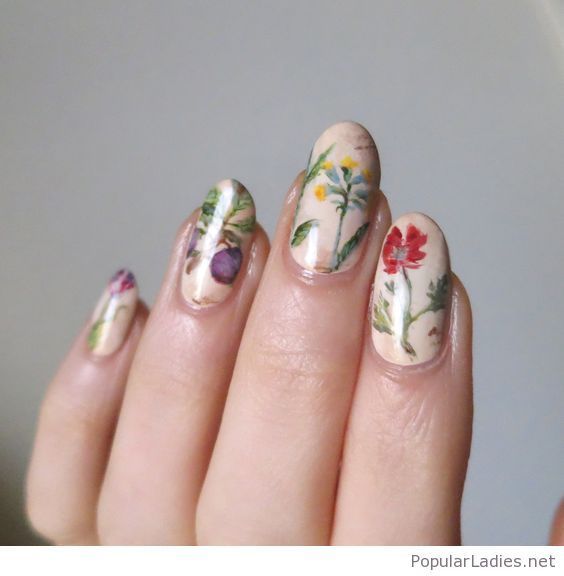 Top15: hangolódj a tavaszra virágba borult körmökkel -  -  - köröm, manikűr, tavasz, virág, virágos, 
