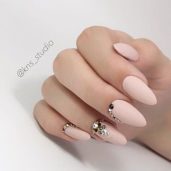 Top10: romantikus minta ötletek a körmeidre -  -  - köröm, manikűr, pasztell, romantikus, 