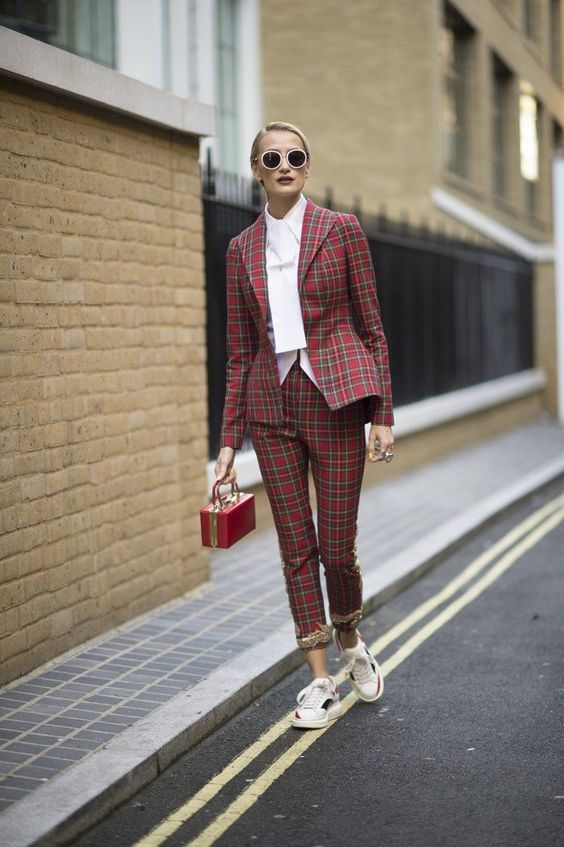 Stílusiskola: így viselj kockás nadrágkosztümöket -  -  - divat, kockás, nadrágkosztüm, outfit, stílus, tavasz, 