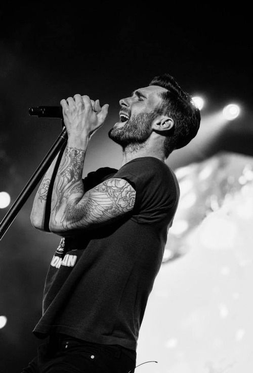 Top10: Adam Levine, az örök kedvencünk -  -  - adam levine, képek, pasi, szexi, születésnap, 