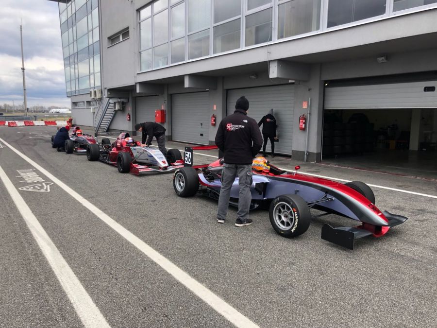 Slovakiaring teszt – főpróba a bemutató előtt - Autó & Motor - MOBILITY - autóverseny, formula, gender racing team, GRT, verseny, 