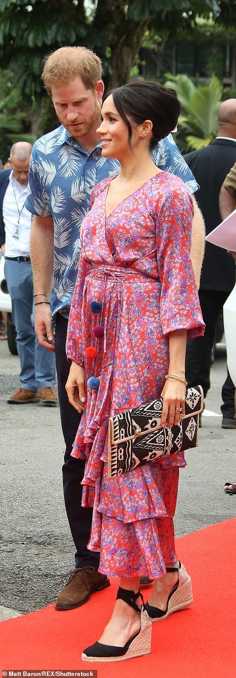 10 fotó a szuper stílusos, várandós Meghan Markle-ről -  -  - királyi család, kismama, meghan markle, stílus, várandós, 