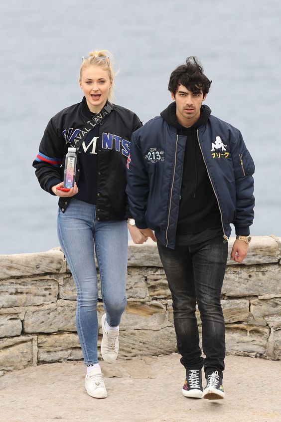 Joe Jones és Sophie Turner - A celebvilág kedvenc párja -  -  - celebek, joe jonas, sophie turner, sztárok, 