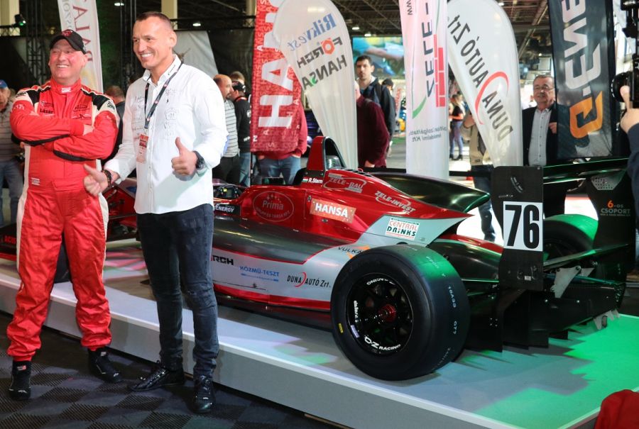 Új versenyzőkkel, új autóval indul 2019-ben a Gender Racing! - Autó & Motor - MOBILITY - autó, formula, gender, gender racing, grt, verseny, 