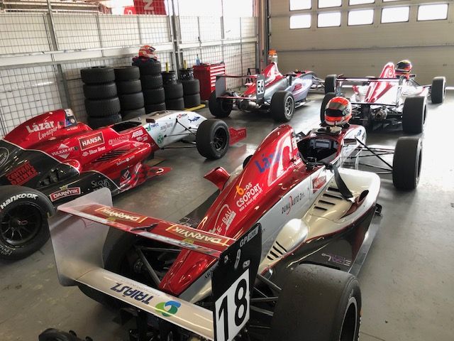 Nemzetközivé bővül a Gender Racing Team! - Autó & Motor - MOBILITY - autóverseny, formula, gender racing team, GRT, 