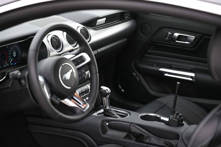 Akinek jól áll a kor - 55 éves a Ford Mustang - Autó & Motor - MOBILITY - ford mustang, születésnap,