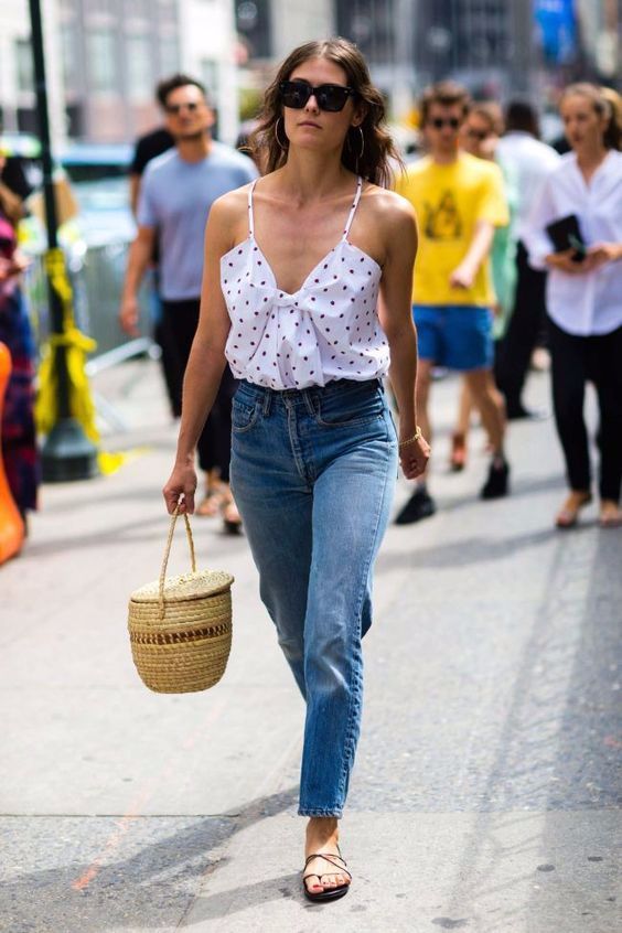 Stílusiskola: dobd fel a basic outfited pöttyös ruhadarabokkal -  -  - divat, outfit, pöttyös, stílus, tavasz, 