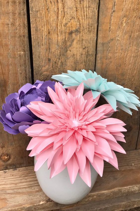 10 csodálatos papírból készíthető virágdekoráció, amivel az otthonodba varázsolhatod a tavaszt -  -  - home decor, papír decor, papír virág, tavasz, 