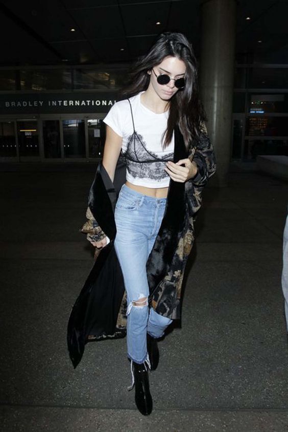 Stílusiskola: 10 outfit csipkés felsővel, amit szívesen viselnénk tavasszal és nyáron -  -  - csipke, divat, nyár, outfit, stílus, tavasz, 