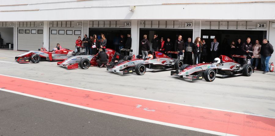 Újra a vörös bikán - Autó & Motor - MOBILITY - autóverseny, formula, gender racing team, grt, verseny, 