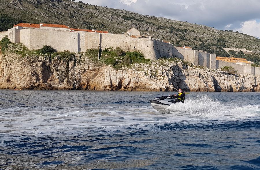 A jet-skik és a Trónok harca - Autó & Motor - MOBILITY - dubrovnik, jetski, trónok harca,