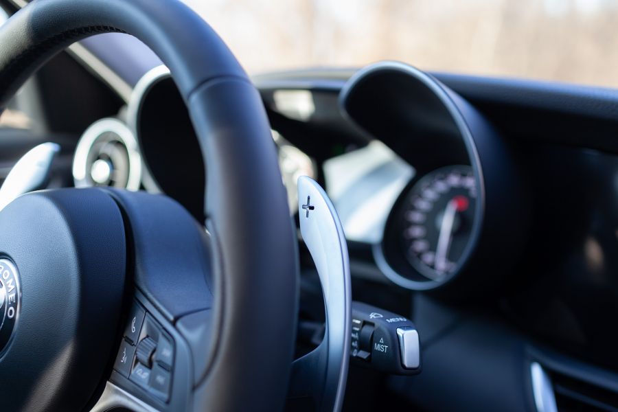 Vérpezsdítő vezetési élmény - Kipróbáltuk az Alfa Romeo Giulia-t - Autó & Motor - MOBILITY - 