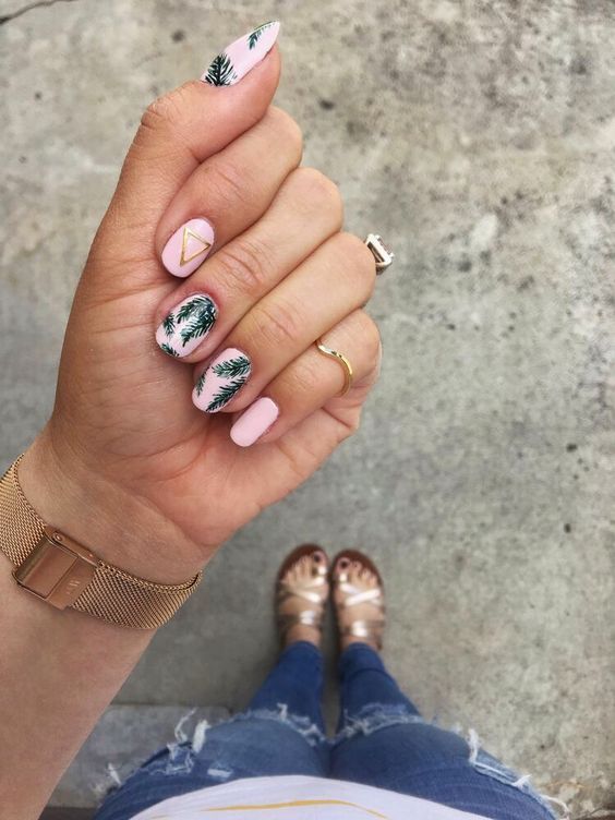 Top10: levélmintás manikűr a nyári szezonra -  -  - köröm, levél, levélminta, manikűr, 